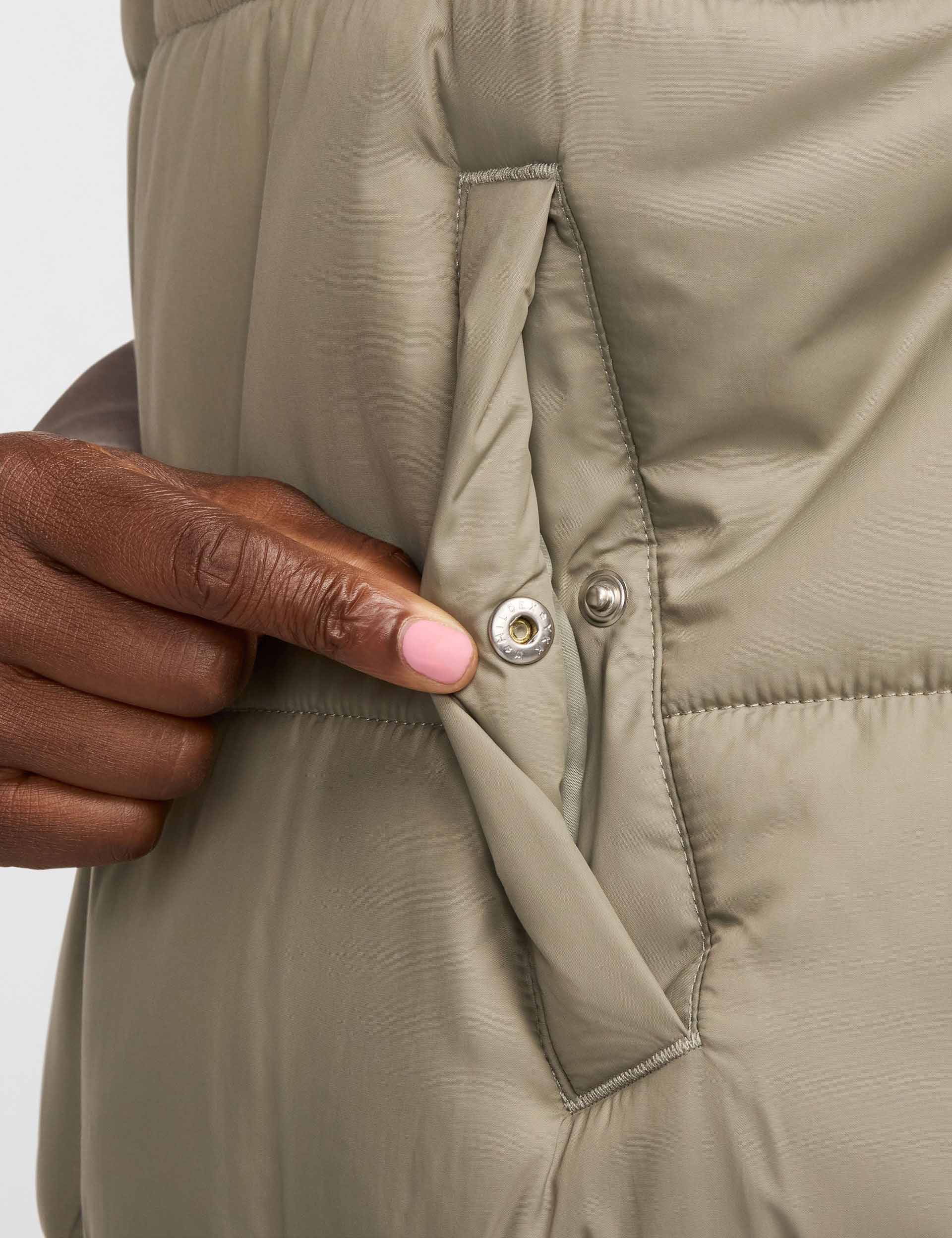 Sportswear Classic Puffer Therma-Fit Hooded Jacket - Light Army/White