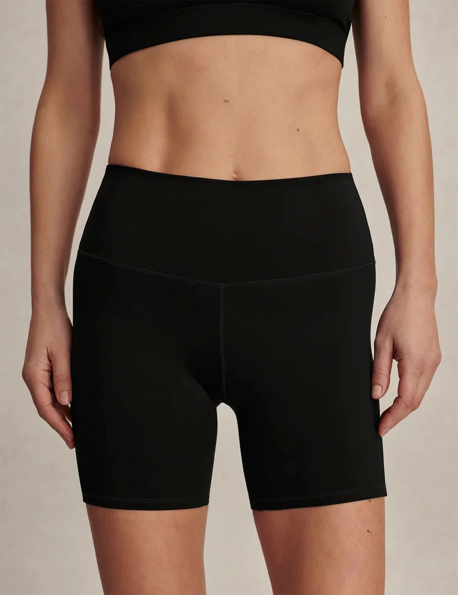 FreeSoft High Waisted Short 5