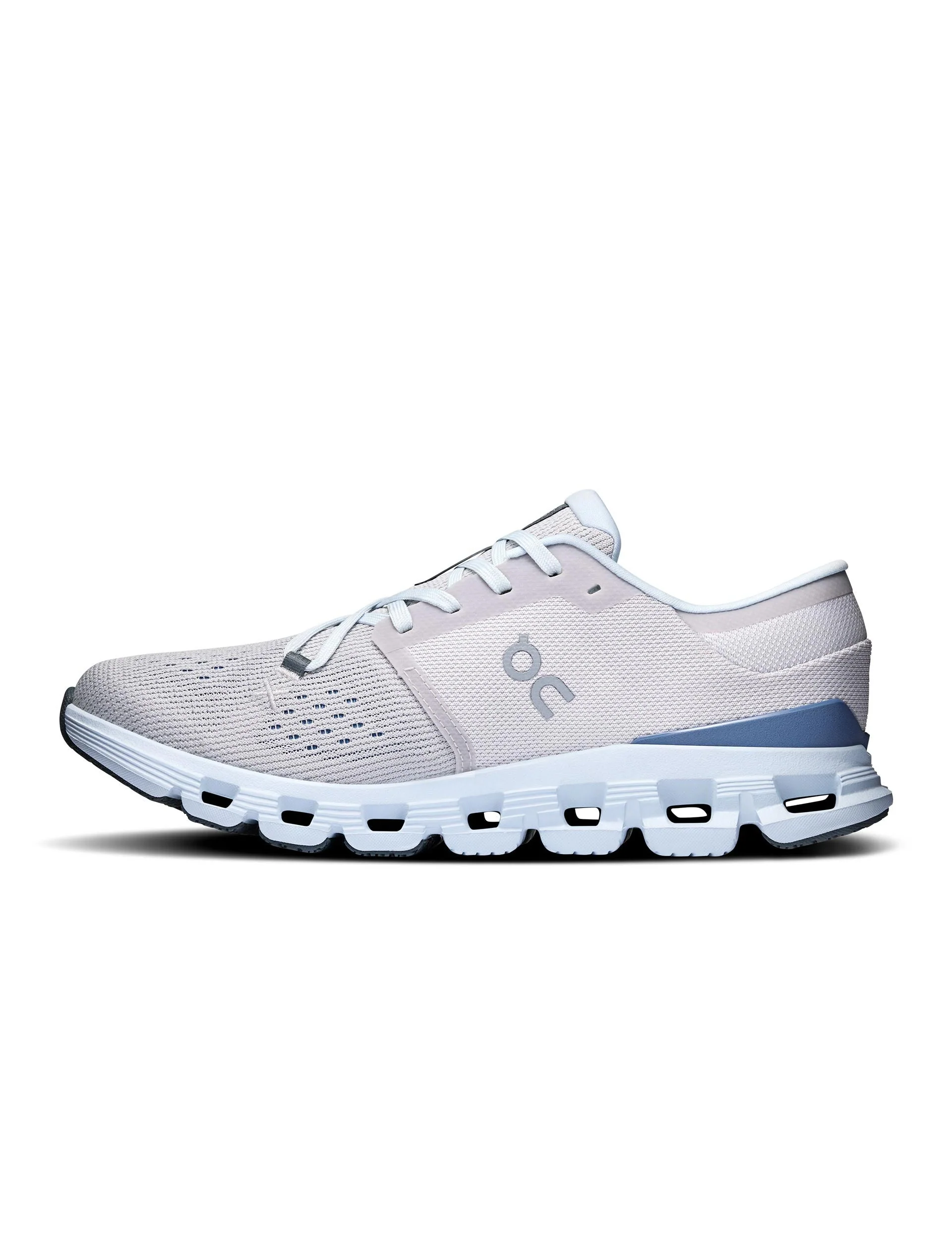 Cloud X 4 - Silver/Chambray