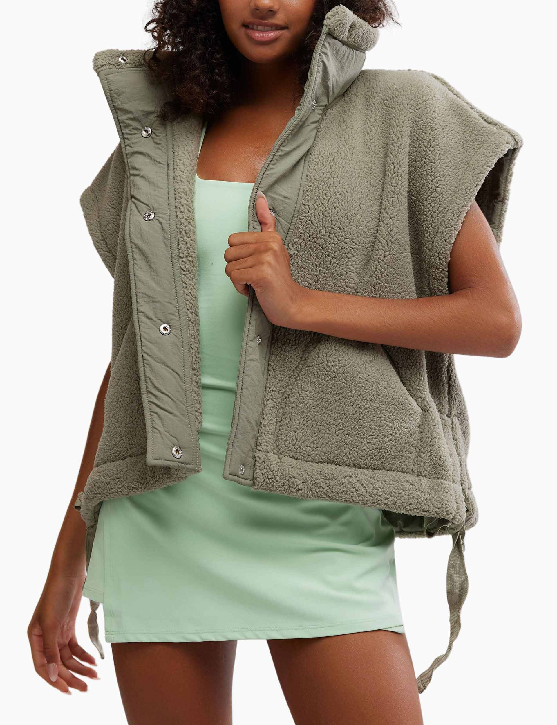 Scout It Out Fleece Vest - Sage Stone