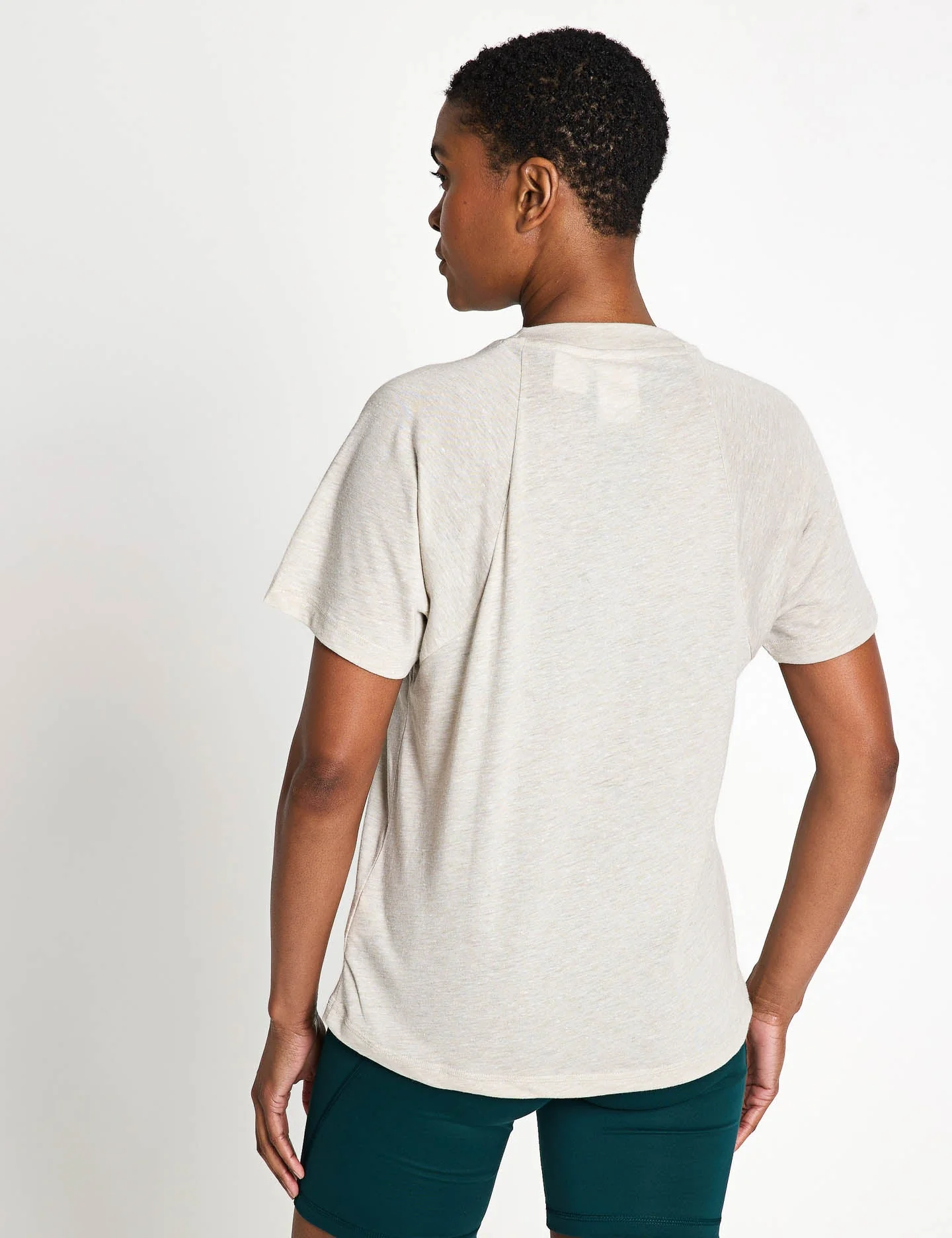 Essentials Winners T-Shirt - Wonder Alumina/White