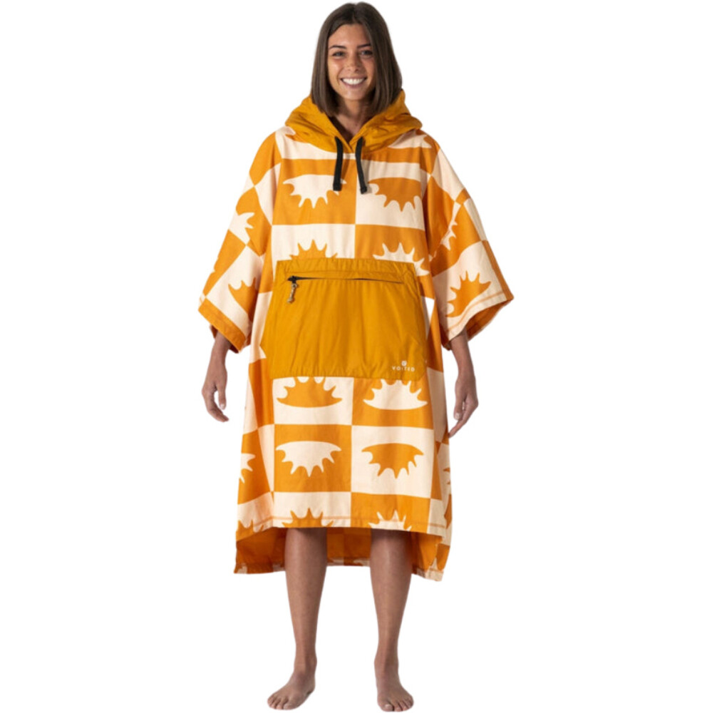 Voited Microfiber Poncho Concha