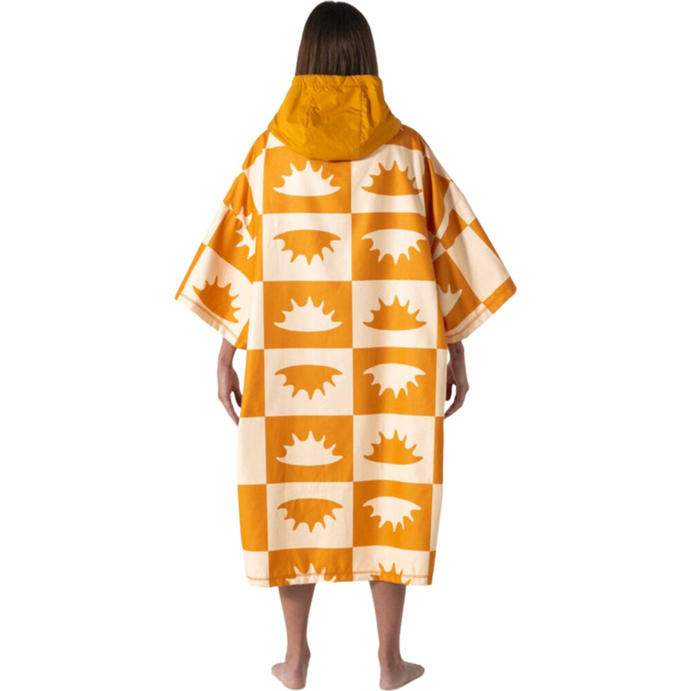 Voited Microfiber Poncho Concha