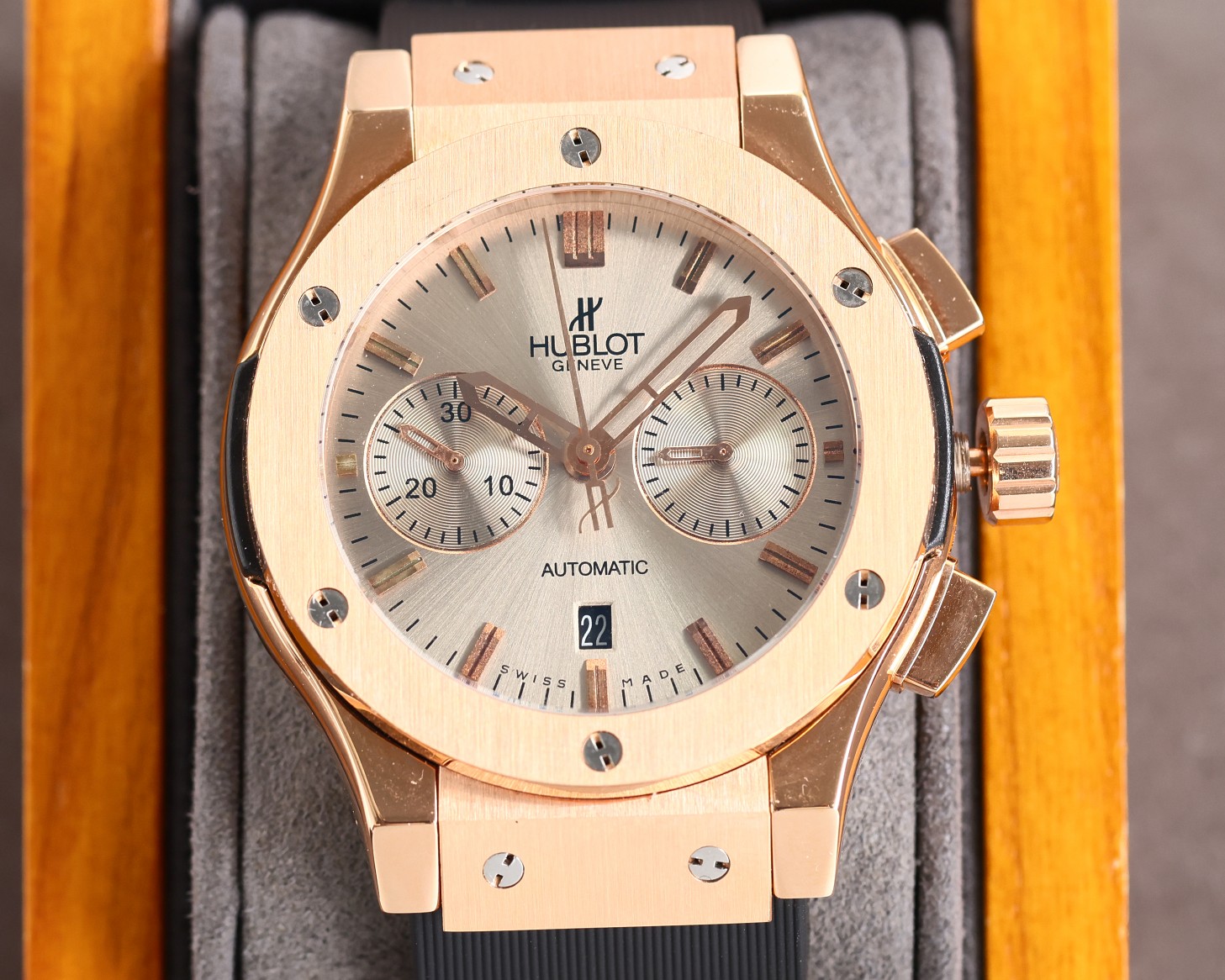 HUBLOT BIG BANG soul series MECA-10198200 watch