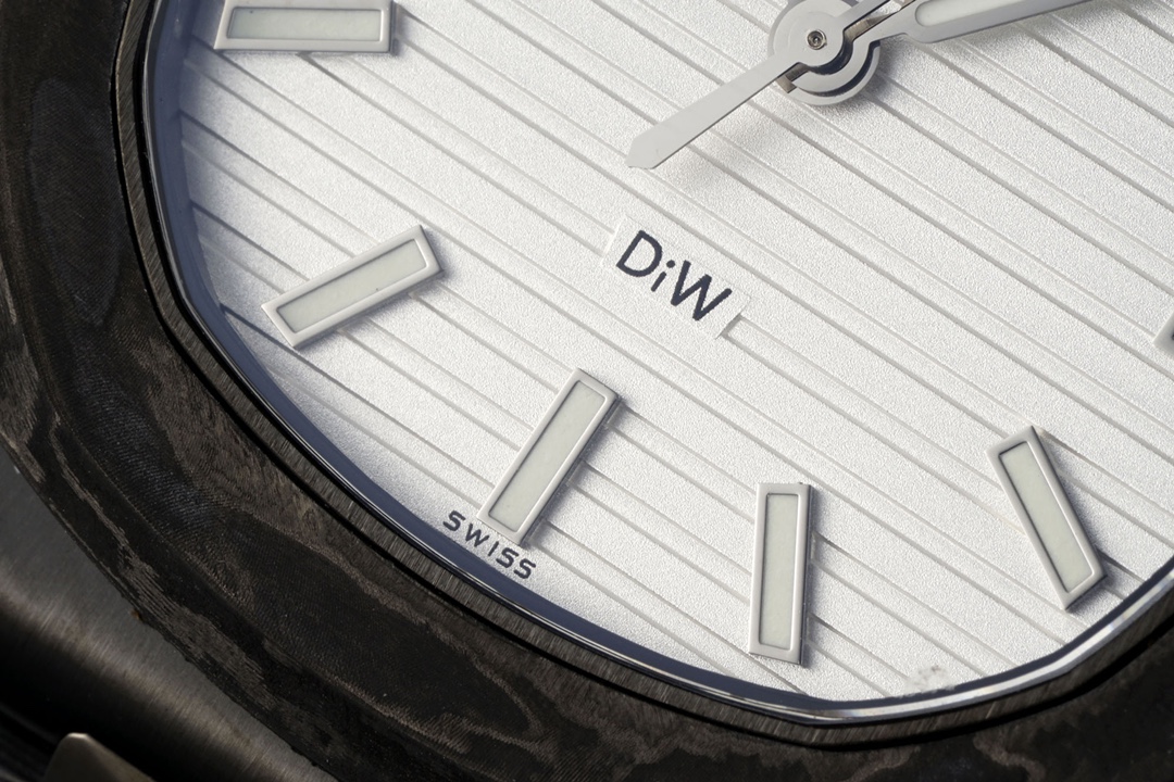 [PATEK PHILIPPE Nautilus 5711 DiW]