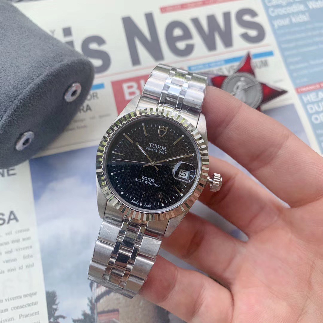 The little prince Tudor-TUDOR Swiss machine