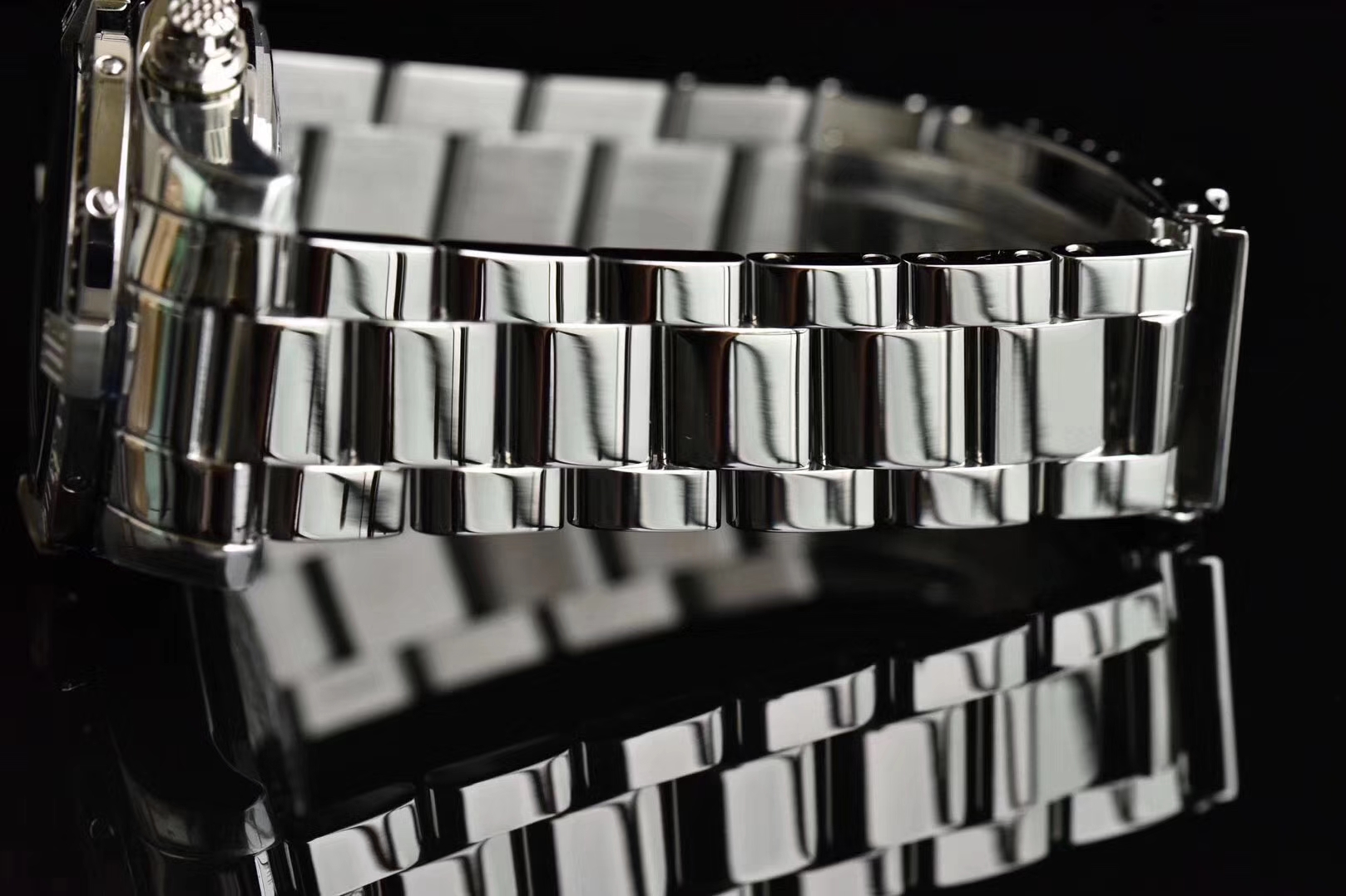 GF Breitling Avenger Chronograph II