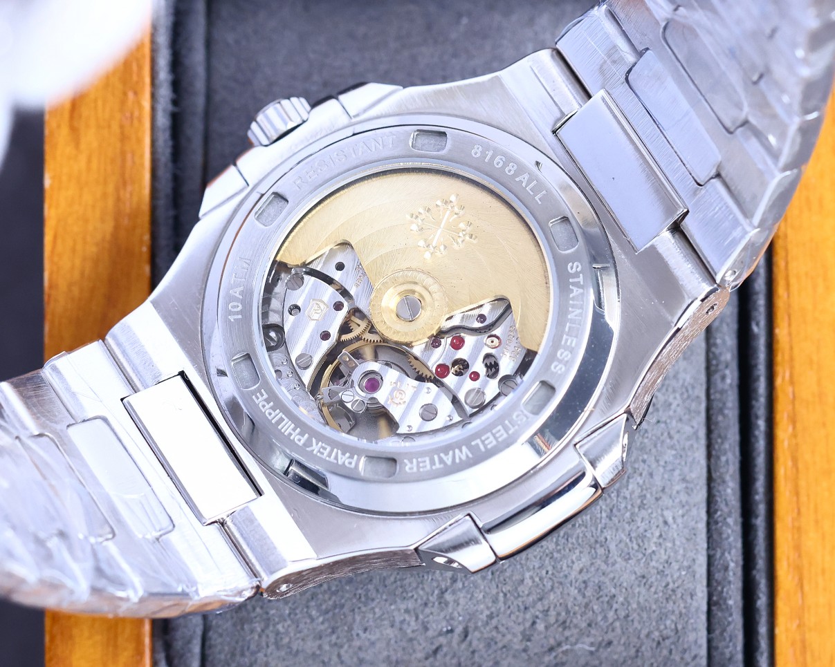 Patek Philippe: 166356