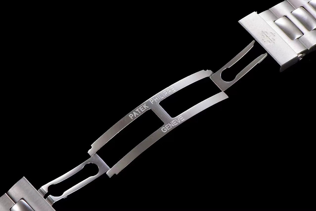 TW s new Patek Philippe 5740/1G-001