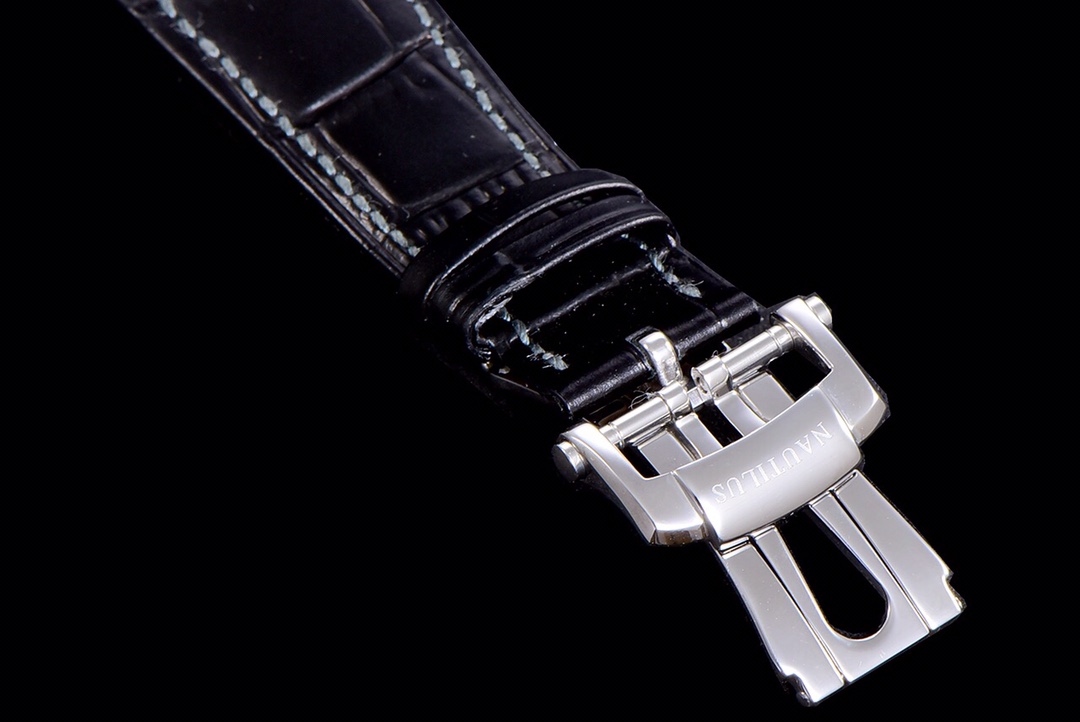 Patek Philippe Nautilus annual calendar watch 5726