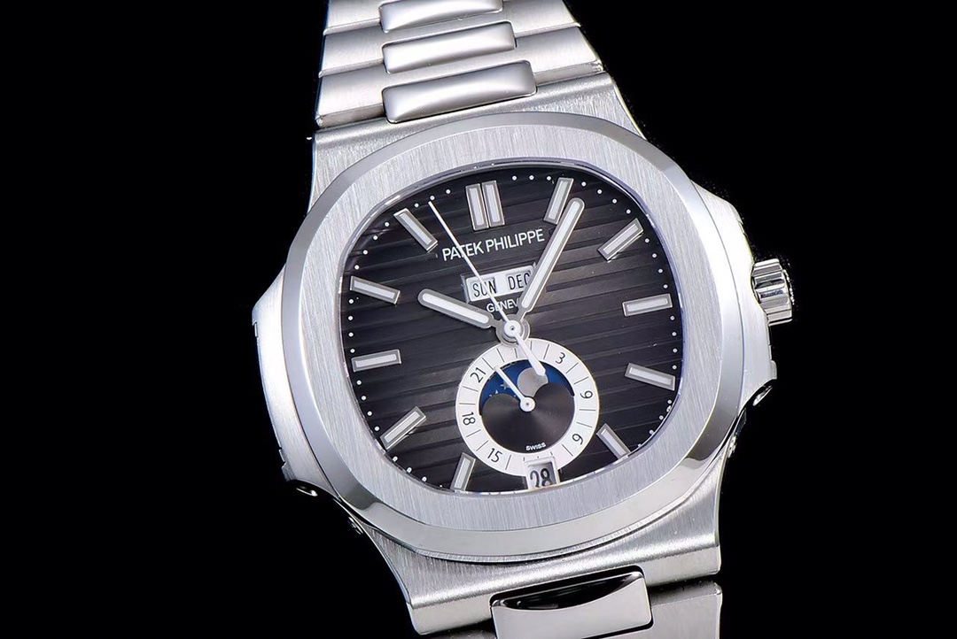 Patek Philippe Nautilus annual calendar watch 5726