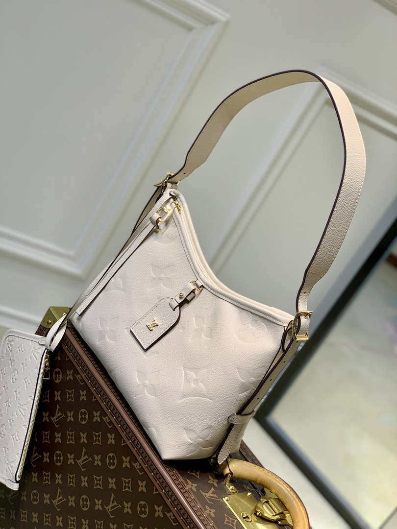 Louis Vuitton M46293 LV Carryall PM monogram Cr��me Biege