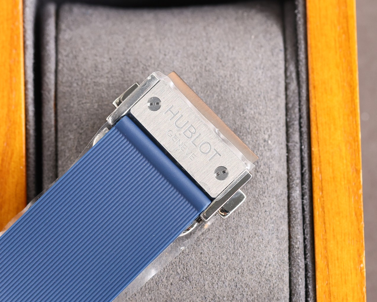 HUBLOT BIG BANG soul series MECA-10 16820 watch