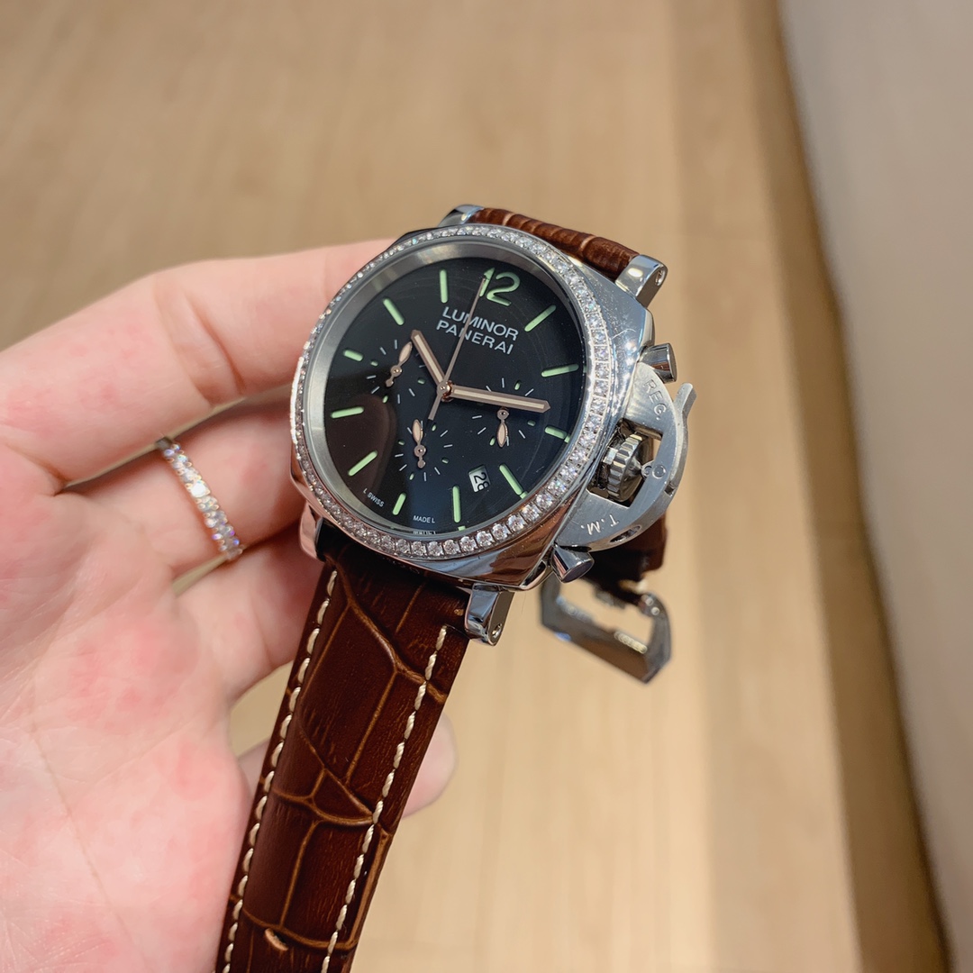 Panerai oh, woman watch