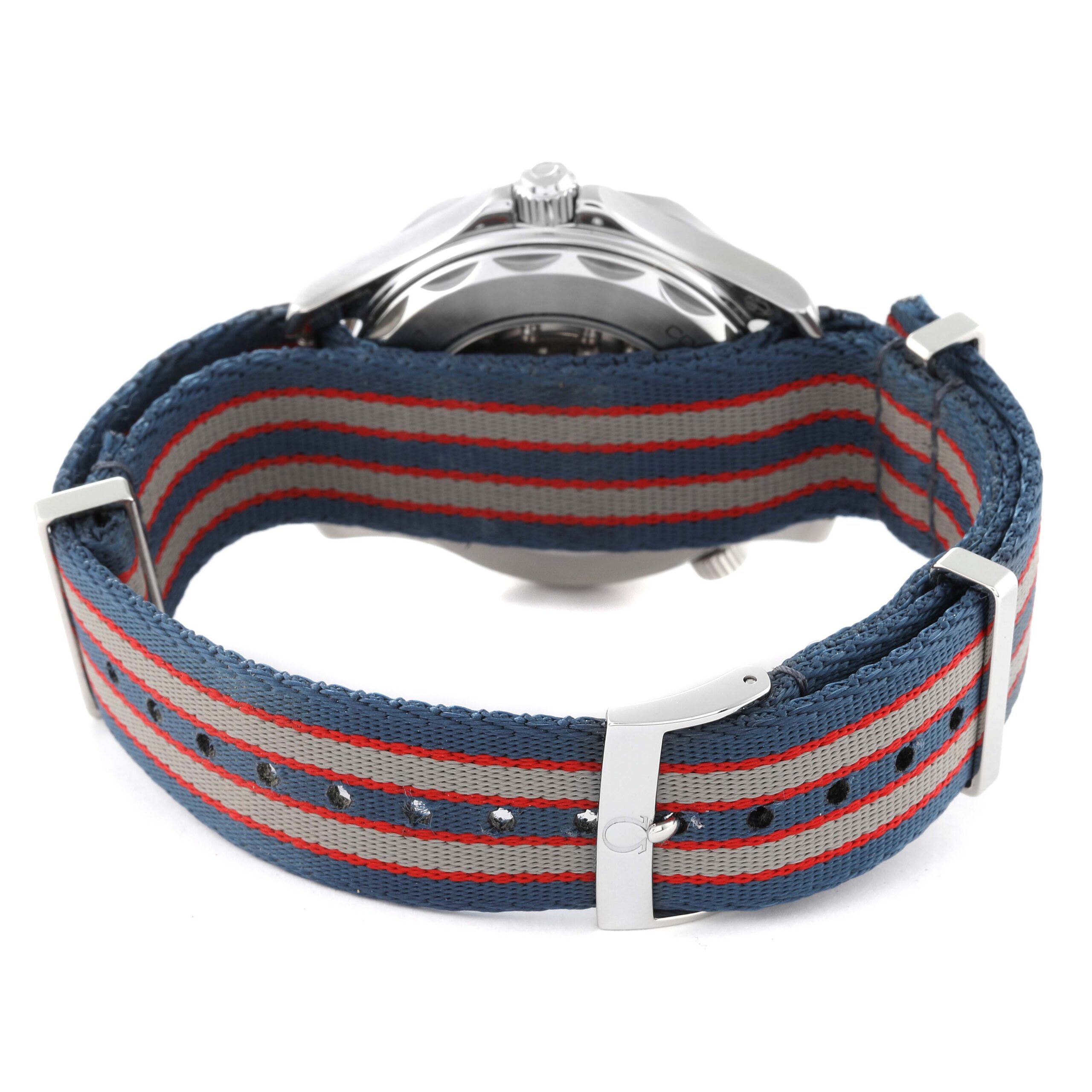 Omega Seamaster James Bond Commander LE Steel Watch 212.32.41.20.04.001 Box Card