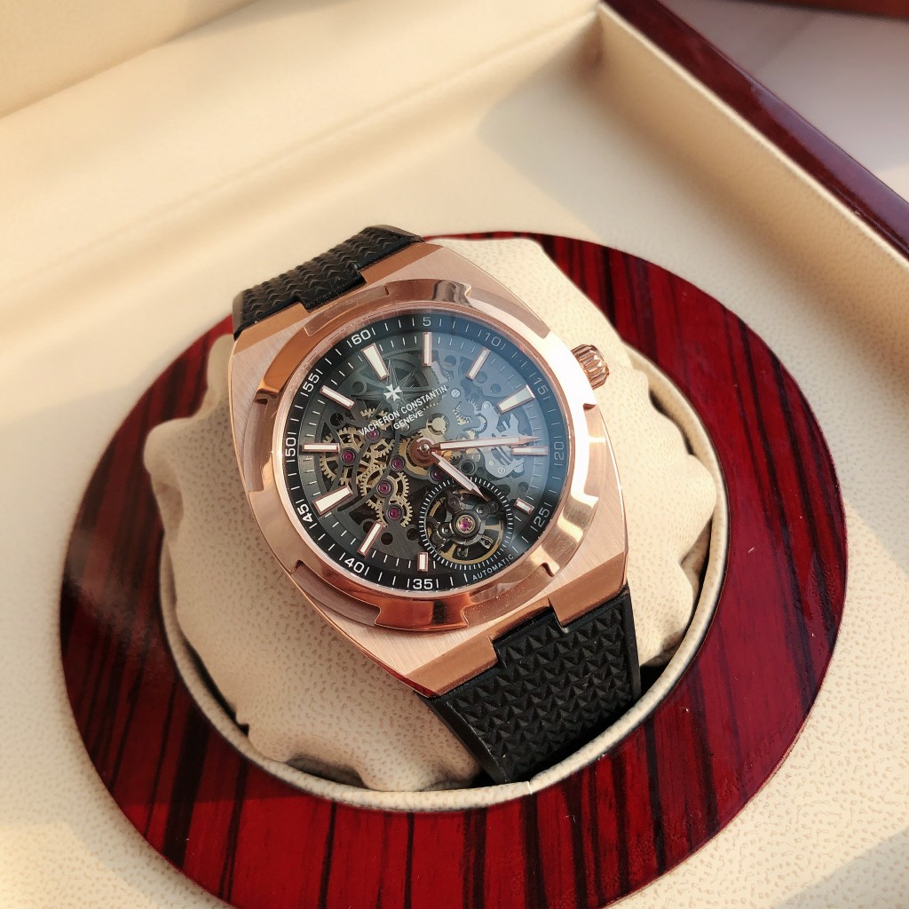 Vacheron Constantin 213856 watch