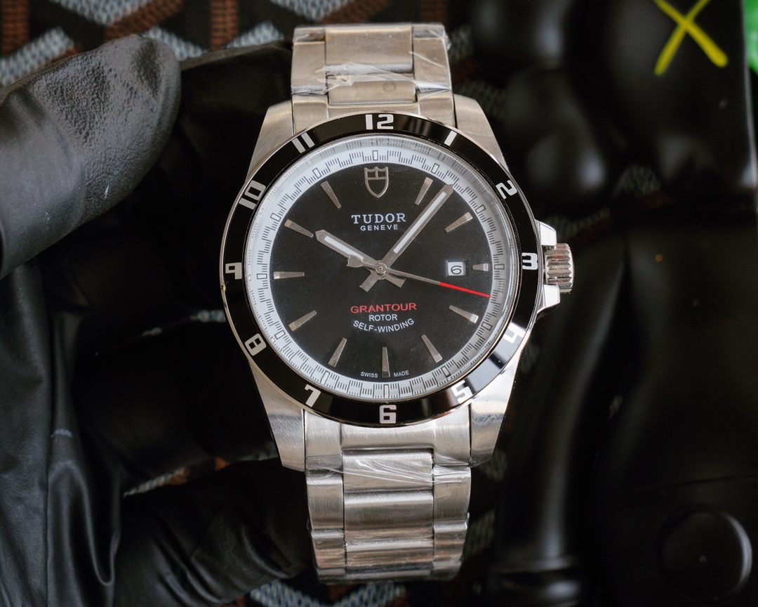 Tudor TUDOR Black Bay 19887 series