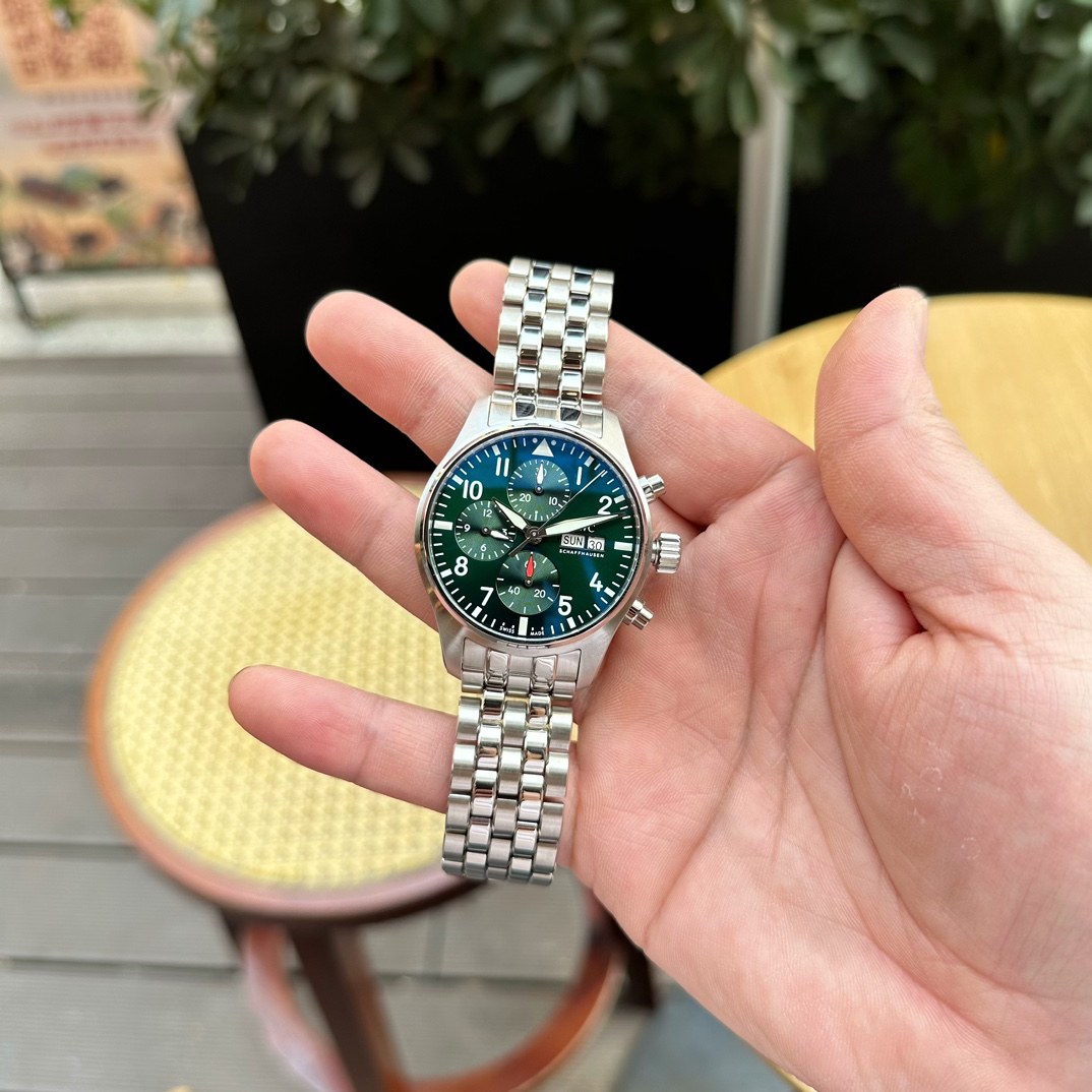 IWC Pilot s New Pilot Chronograph Watch 41 Series Belt IW388101