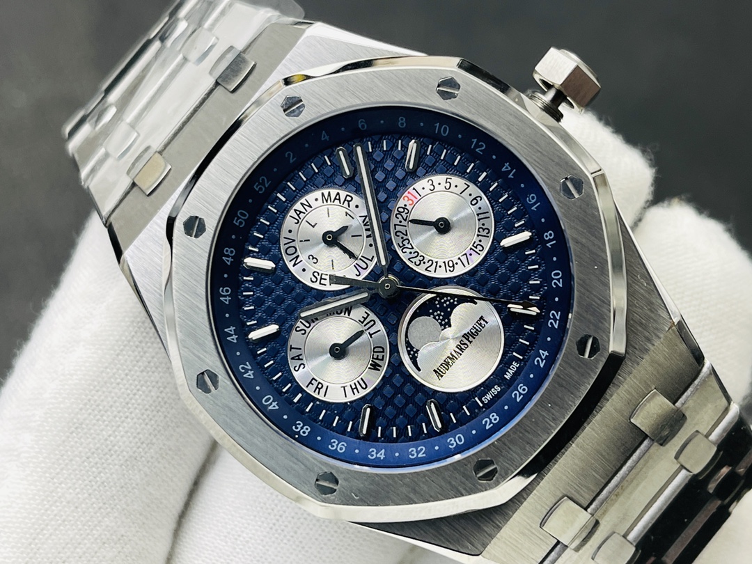 Audemars Piguet26574, 26606
