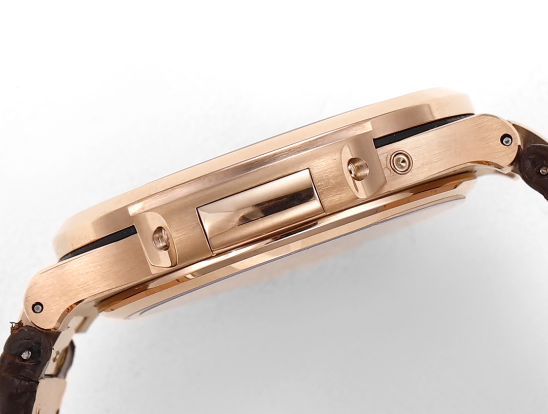 The new Patek Philippe 5712GR