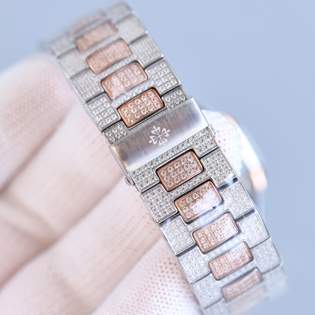 Patek Philippe Gypsophila full diamond Nautilus series