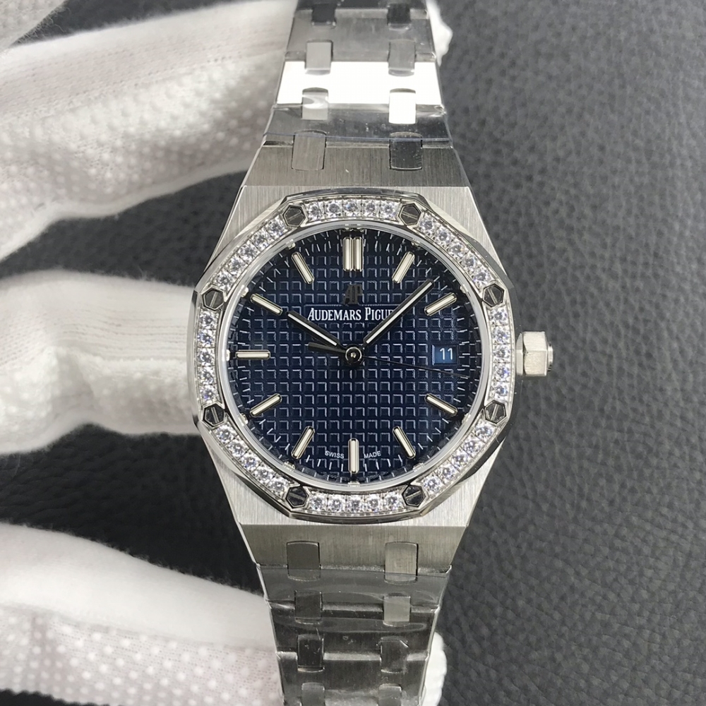 Ms. Audemars Piguet: 167328