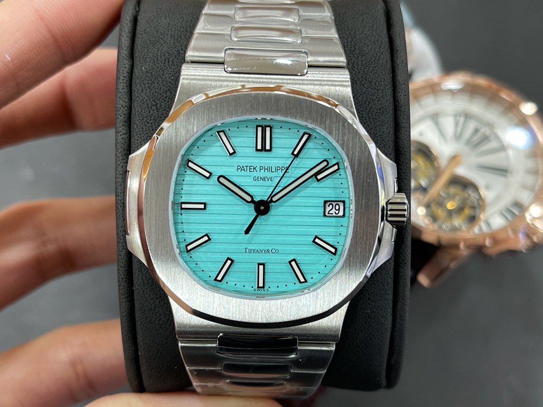 Patek Philippe president 5713