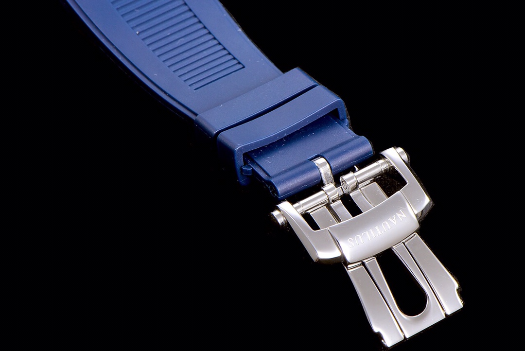 Patek Philippe Nautilus annual calendar watch 5727