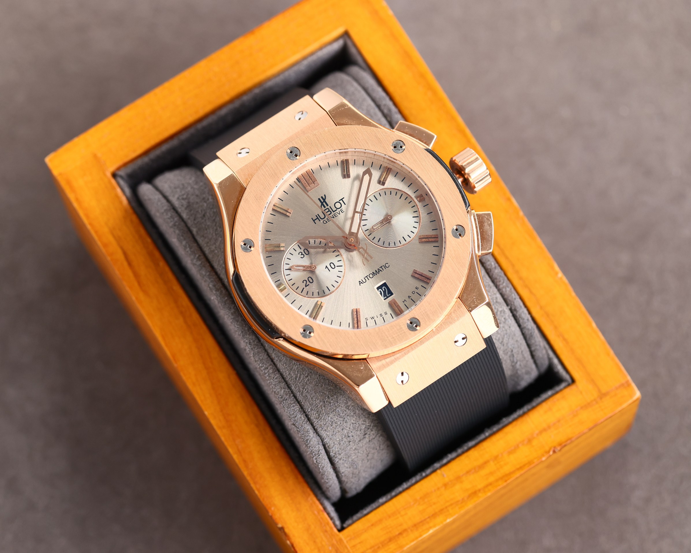 HUBLOT BIG BANG soul series MECA-10198200 watch