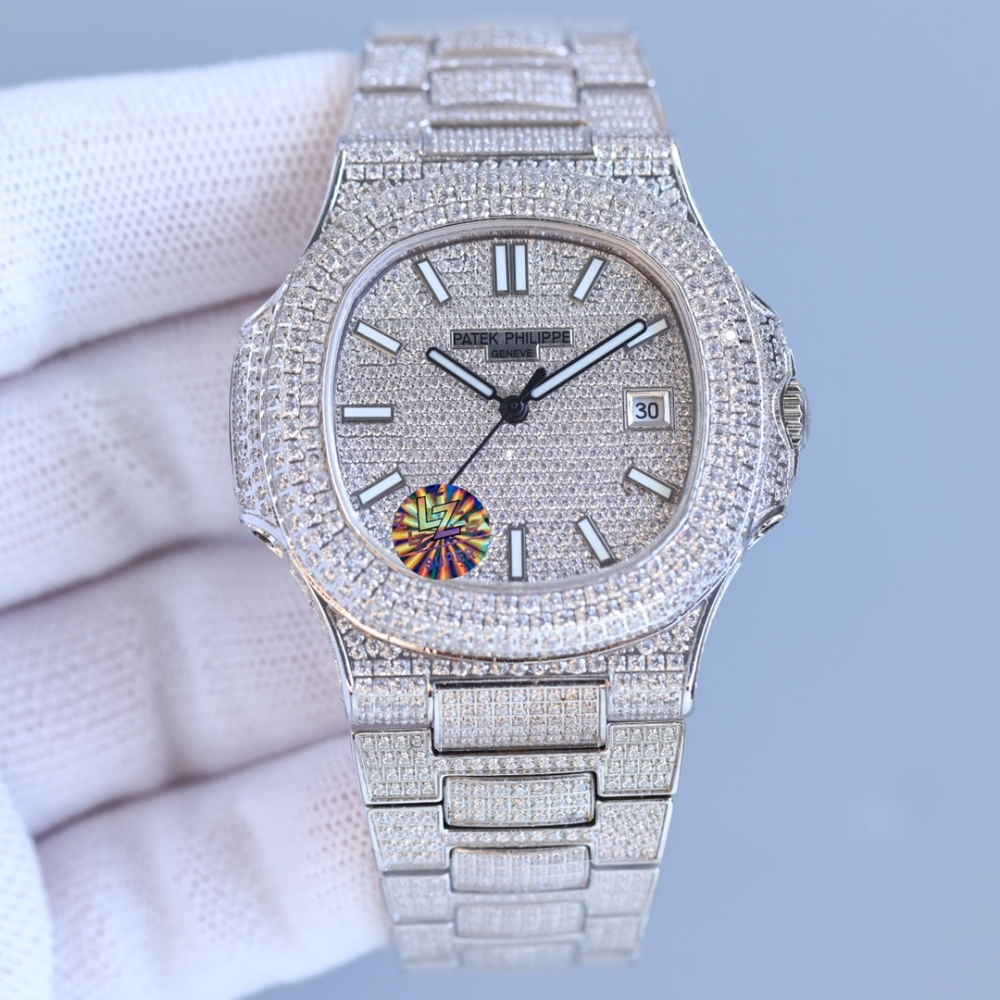 Patek Philippe Gypsophila full diamond Nautilus series 5719/1G-001
