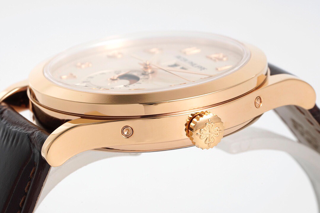 Patek Philippe s Cal.324 S QA LU 24H/303