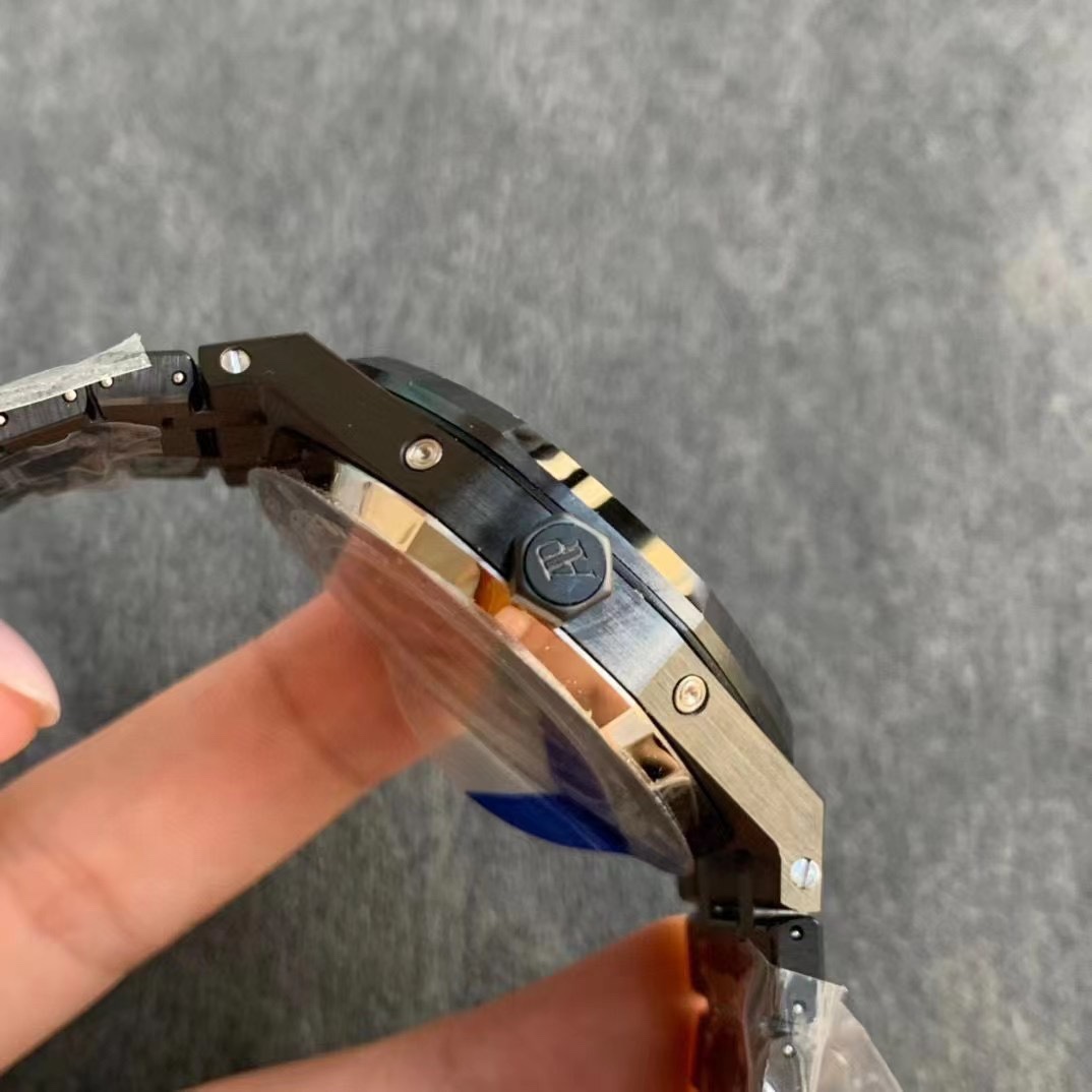 Audemars Piguet Black Ceramic 26579