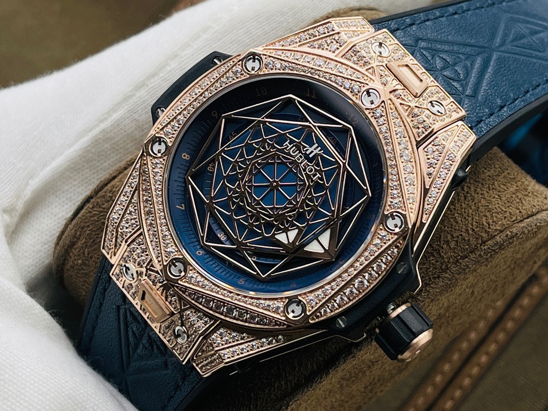 Hengbao HB Yu. Hublot Big Bang Sang Bleu series 415.NX.1112.VR.MXM16 tattoo watch personality
