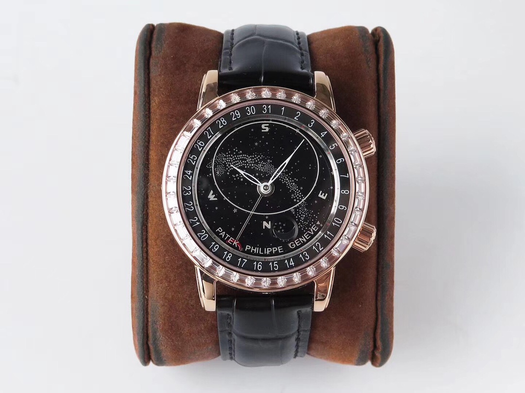 The  Symbol of Nobility  Patek Philippe Sky Moon watch has a built-in sky panorama