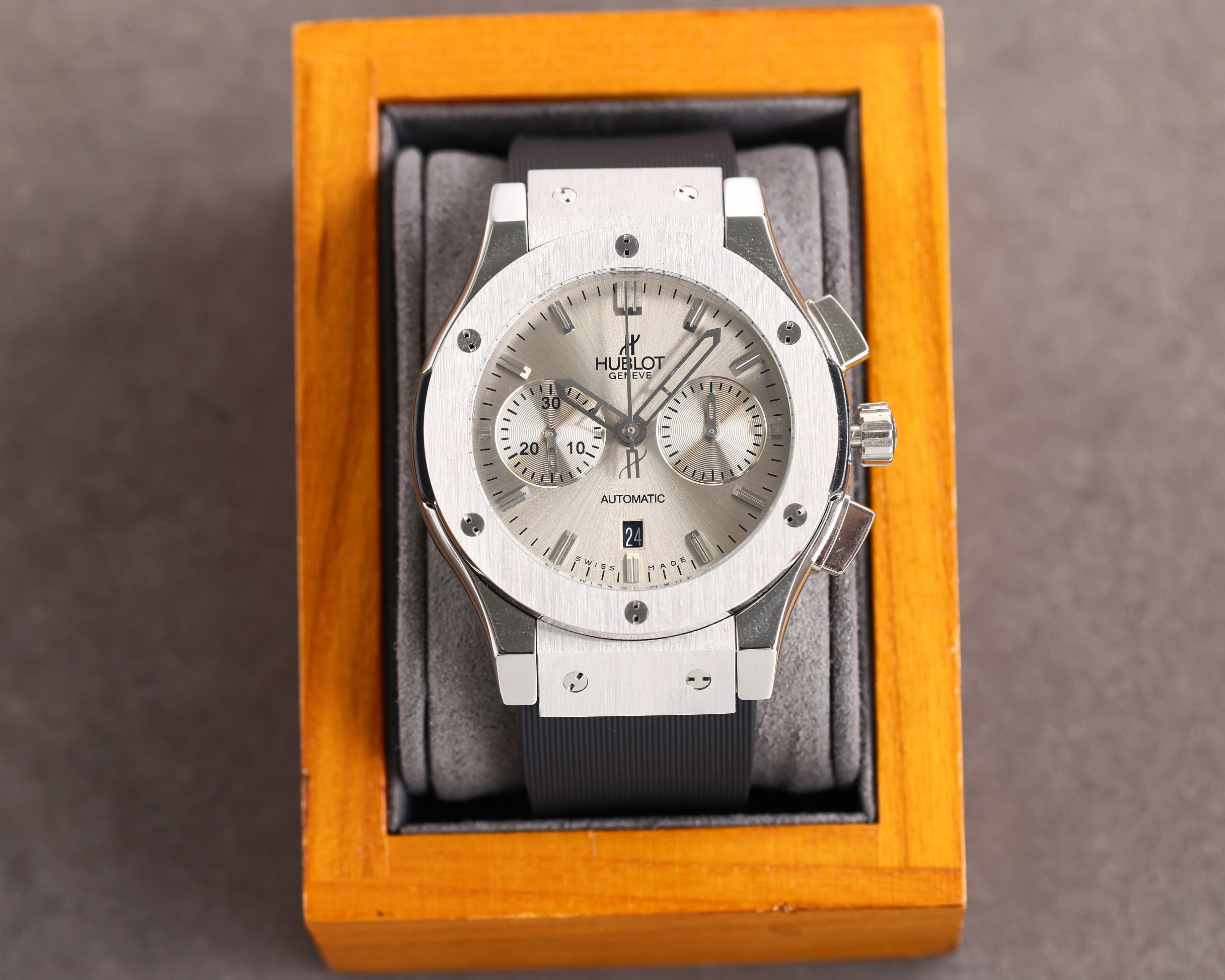 HUBLOT BIG BANG soul series MECA-10 16820 watch