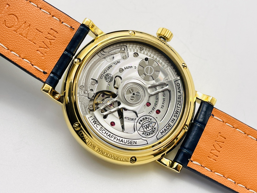 The new Portofino series IW516409 bottom watch.