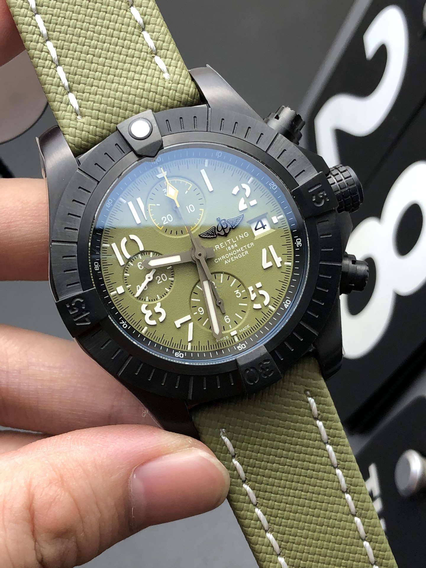Breitling Avengers
