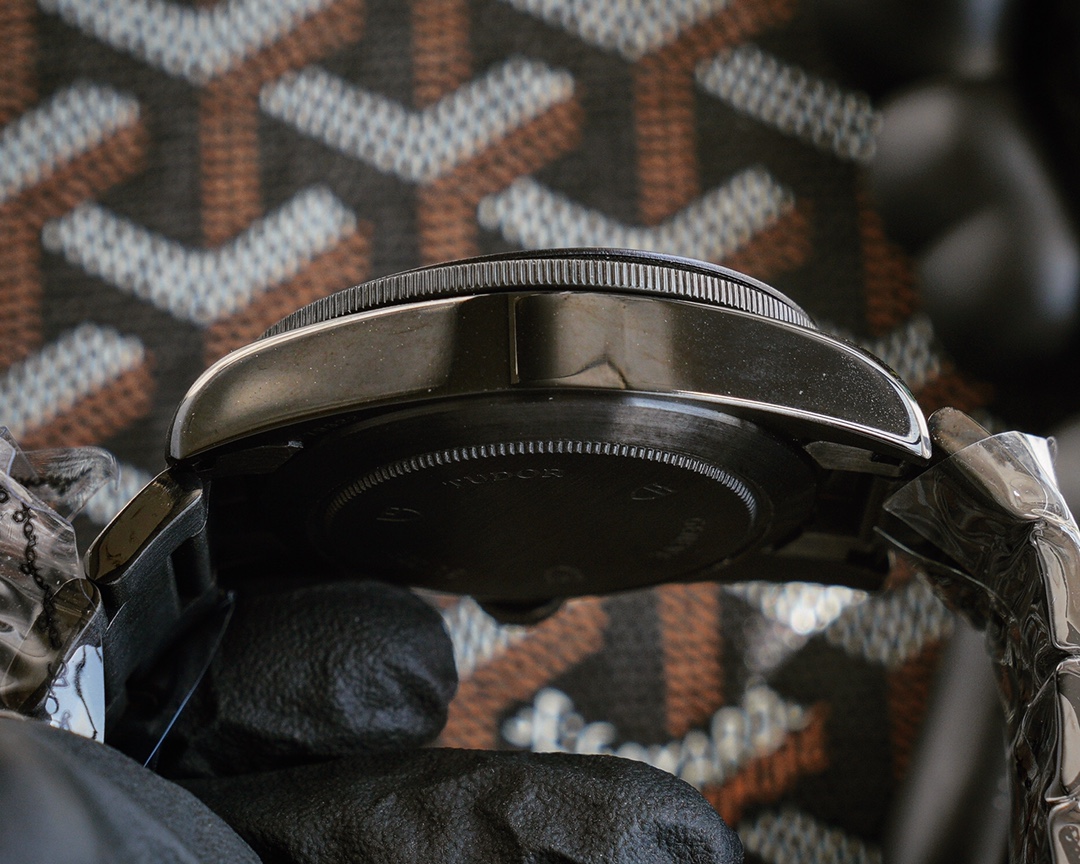 Tudor TUDOR Black Bay 11789 series