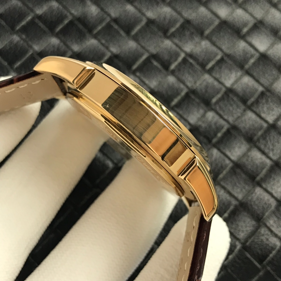 Patek Philippe 11890 Complication Chronograph Series