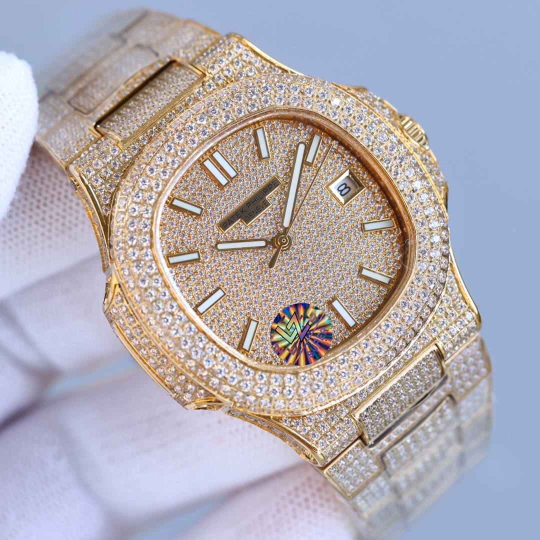 Patek Philippe Gypsophila full diamond Nautilus series 5719/1G-001