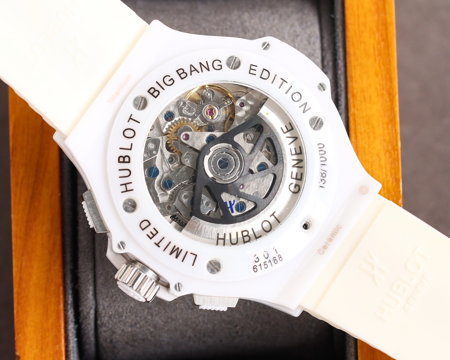 HUBLOT BIG BANG soul series MECA-10 watch