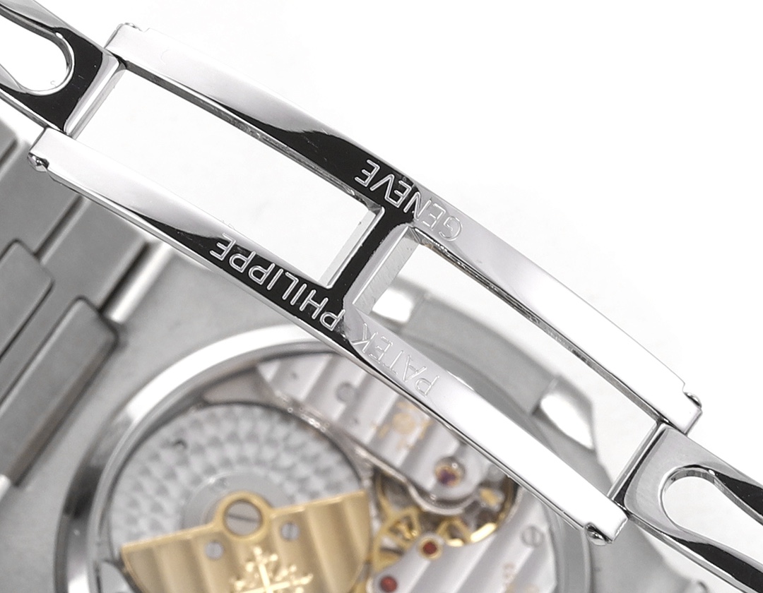 The new Patek Philippe 5712GR  King of Steel  makes its debut
