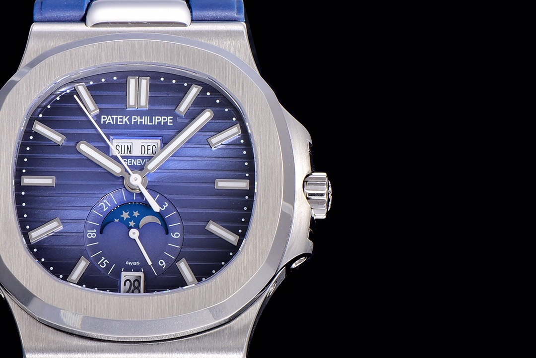 Patek Philippe Nautilus annual calendar watch 5727