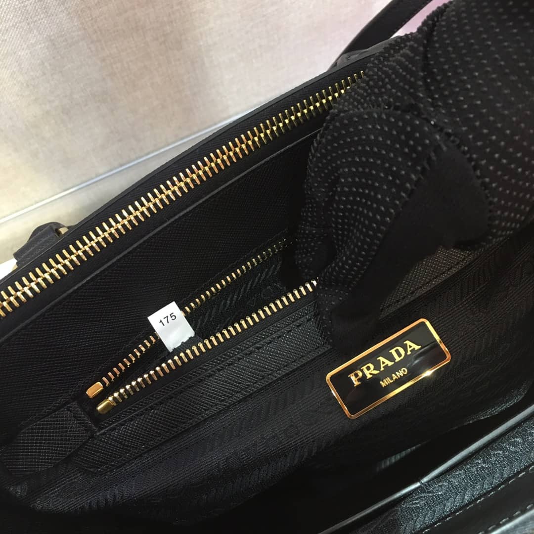 Best Replica Prada Saffiano Leather Galleria Replica Bag(ColaReps)
