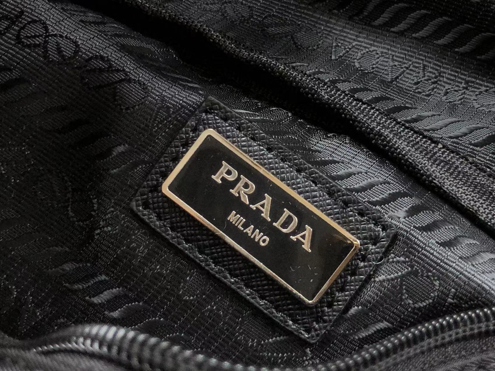 Prada Bag Dupe Bag(ColaReps)