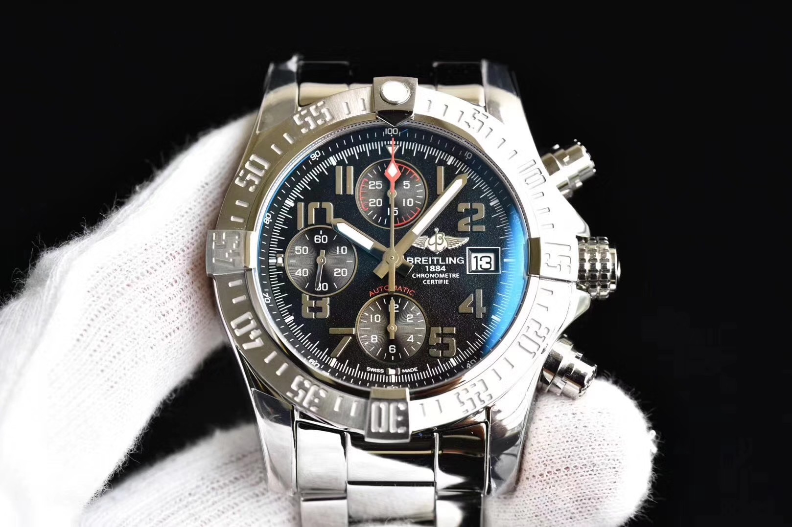 GF Breitling Avenger Chronograph II