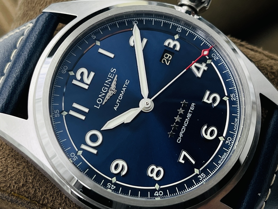 Longines SPIRIT forerunner series L3.810.4.73.6