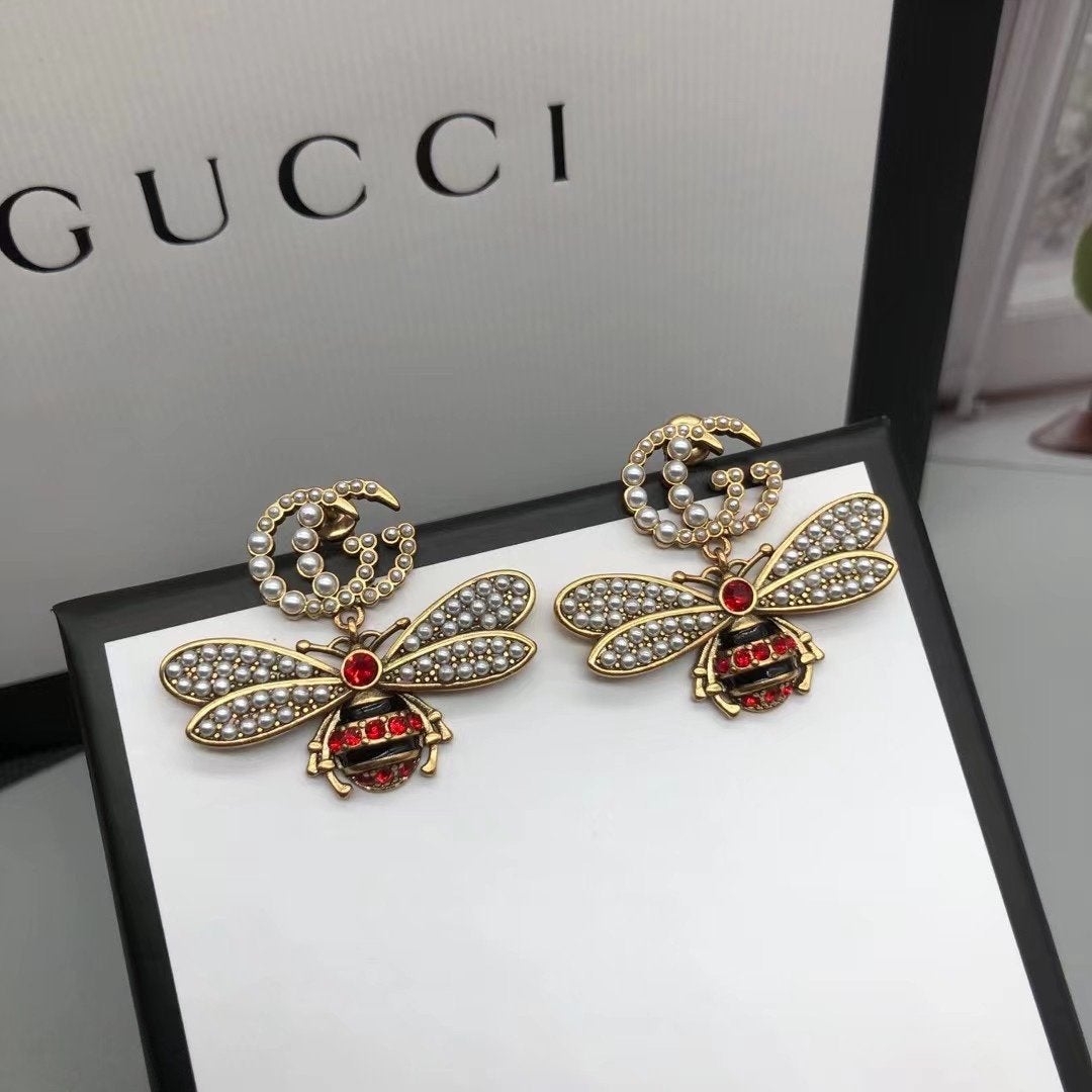 GUCCI Fashion Rhinestone Little Bee Pendant Earrings