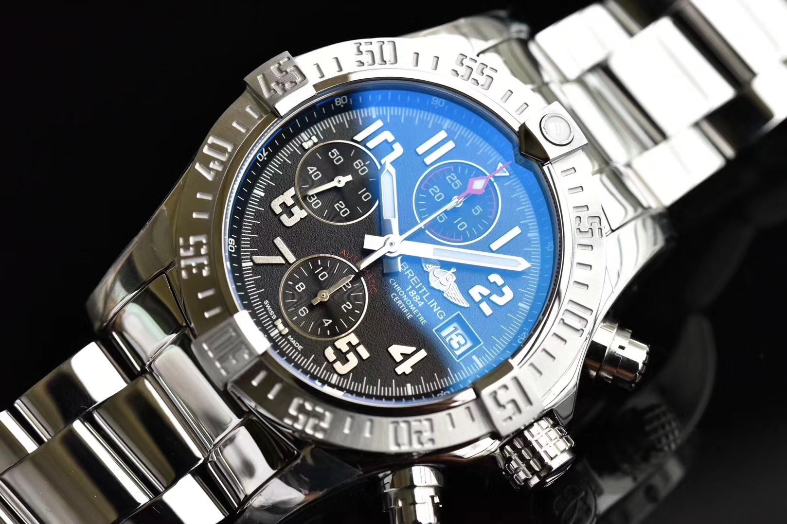 GF Breitling Avenger Chronograph II