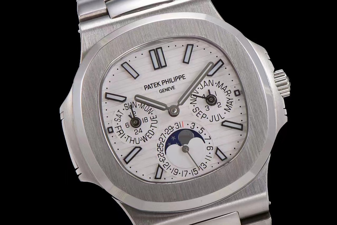 TW s new Patek Philippe 5740/1G-001 the ultra-complex multifunctional Nautilus debuts